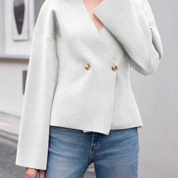 Knit Sweater Blazer V-Neck Long Bell Sleeve - Picture 4 of 5